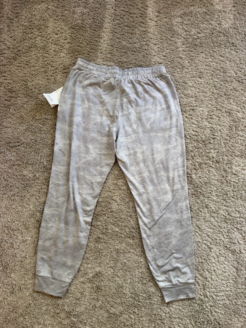 Vuori Performance Jogger - Picture 2 of 4